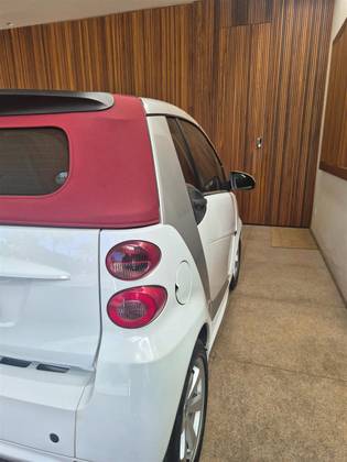 SMART FORTWO 1.0 CABRIO TURBO 12V GASOLINA 2P AUTOMÁTICO SMART FORTWO 1.0 CABRIO TURBO 12V GASOLINA 2P AUTOMÁTICO